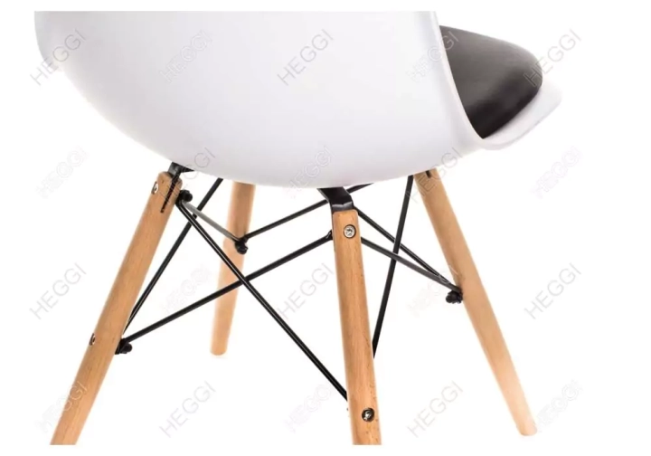 Стул Eames, Белый